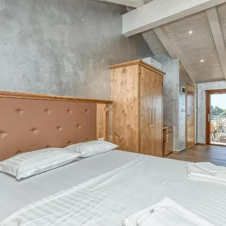Front In With House Sea View * Umag